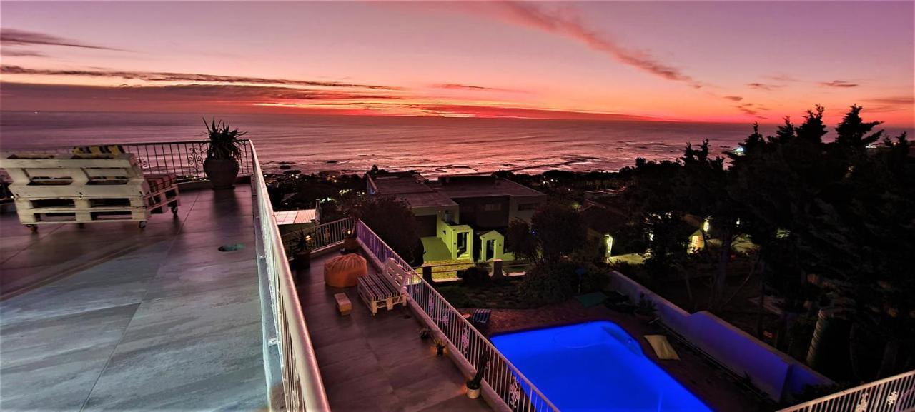 African Vibes Camps Bay Кейптаун Экстерьер фото